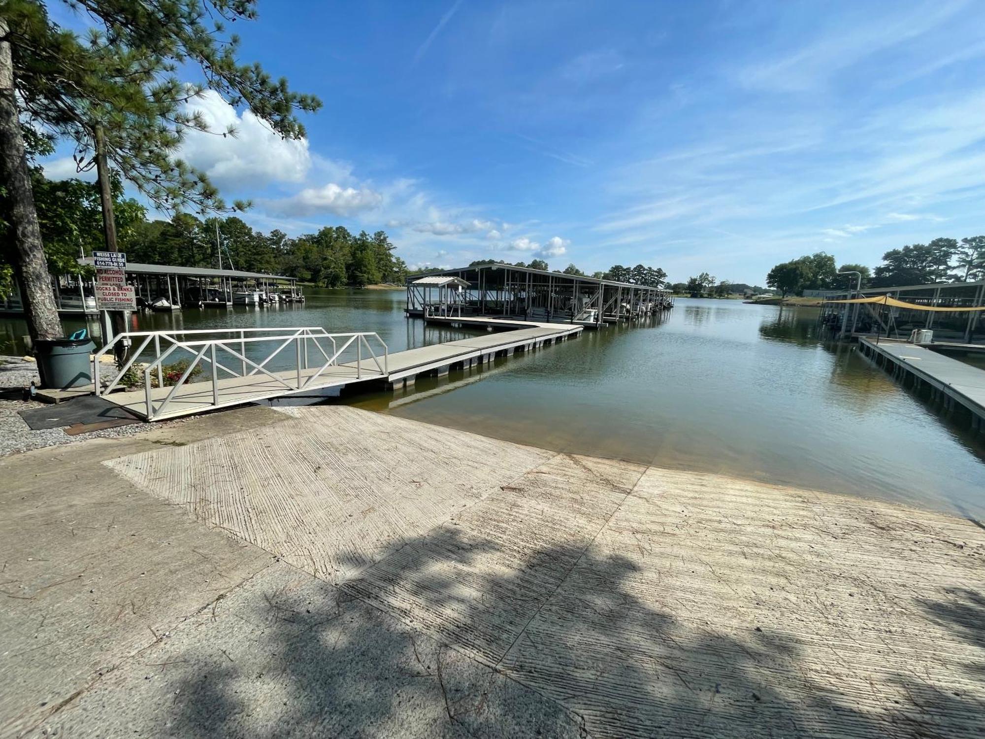Bay Springs Country Inn & Marina Centre Exterior photo